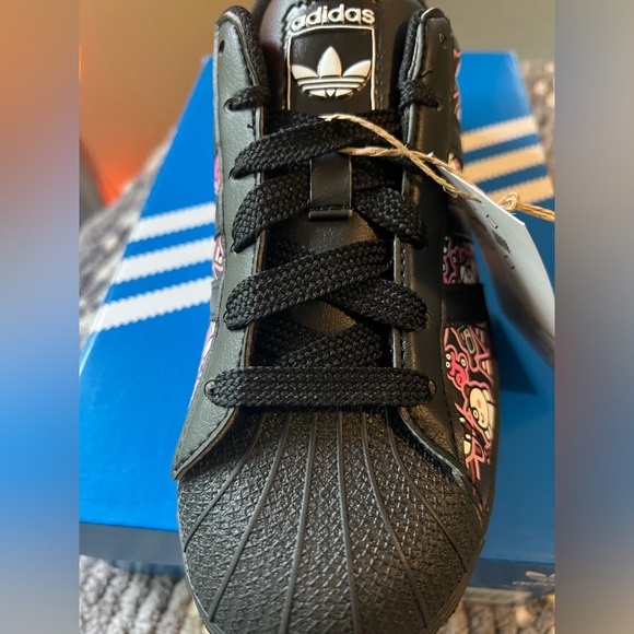 🚨Adidas Originals —James Jarvis - Picture 4 of 6